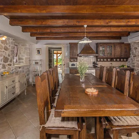 Сasa de vacaciones Jerolim *