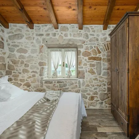 Jerolim Casa de Férias